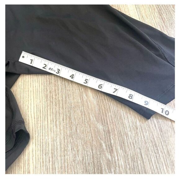 Adidas Techfit black compression shorts - Picture 8 of 9